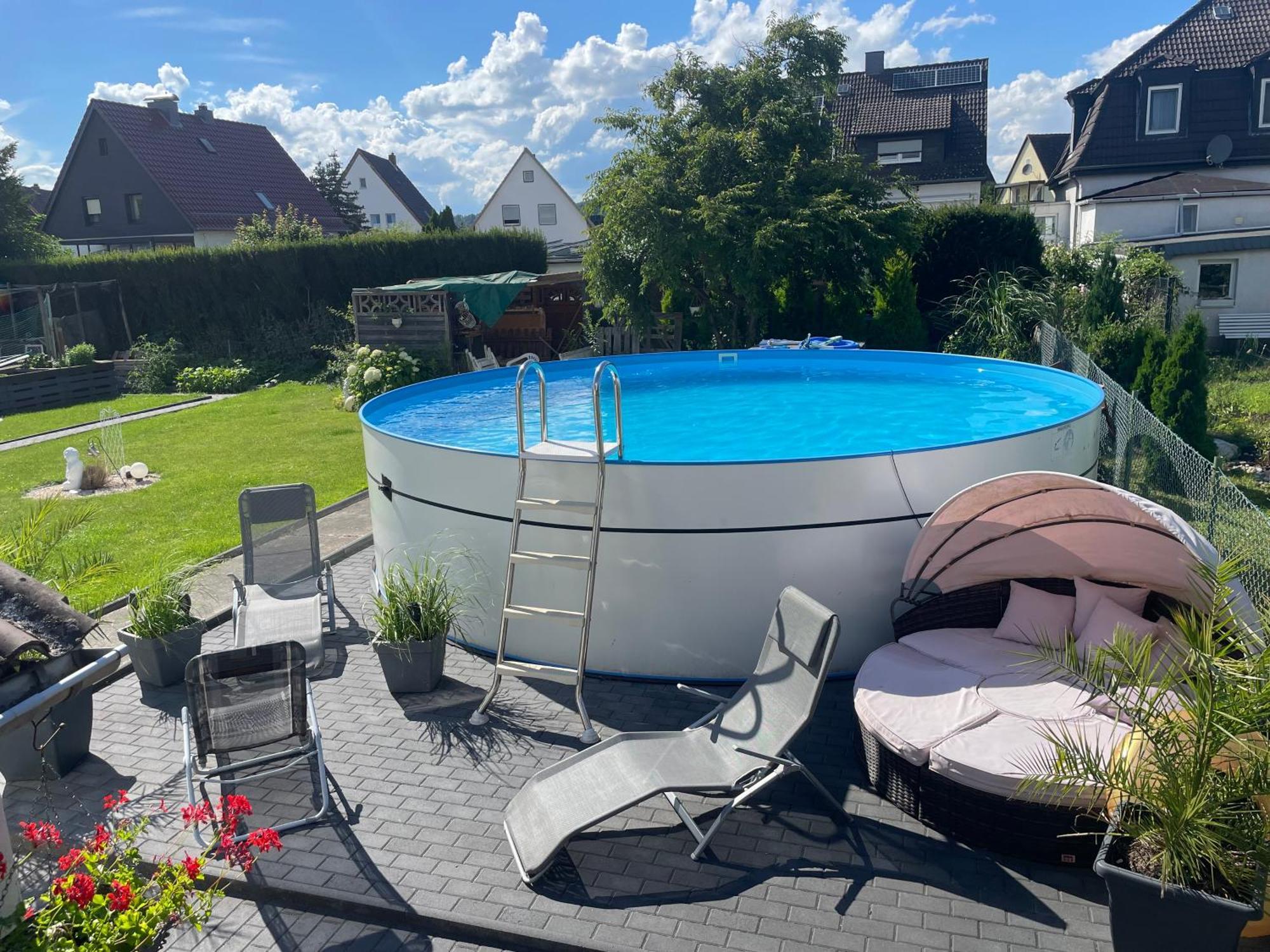 Kleine Gemuetliche Einliegerwohnung Mit Garten Und Pool Nordstemmen Esterno foto